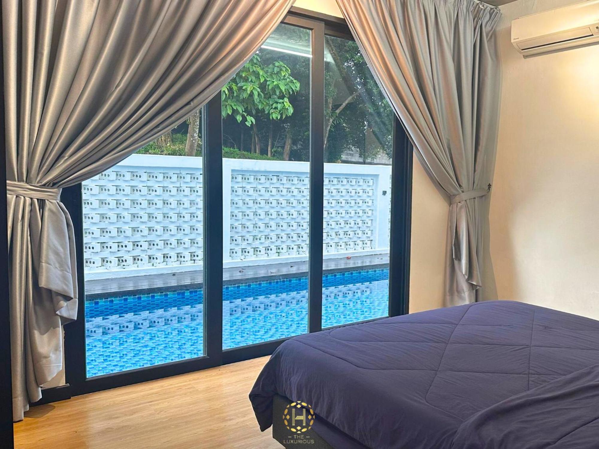 The Luxurious 27, Johor Bahru Villa Bagian luar foto